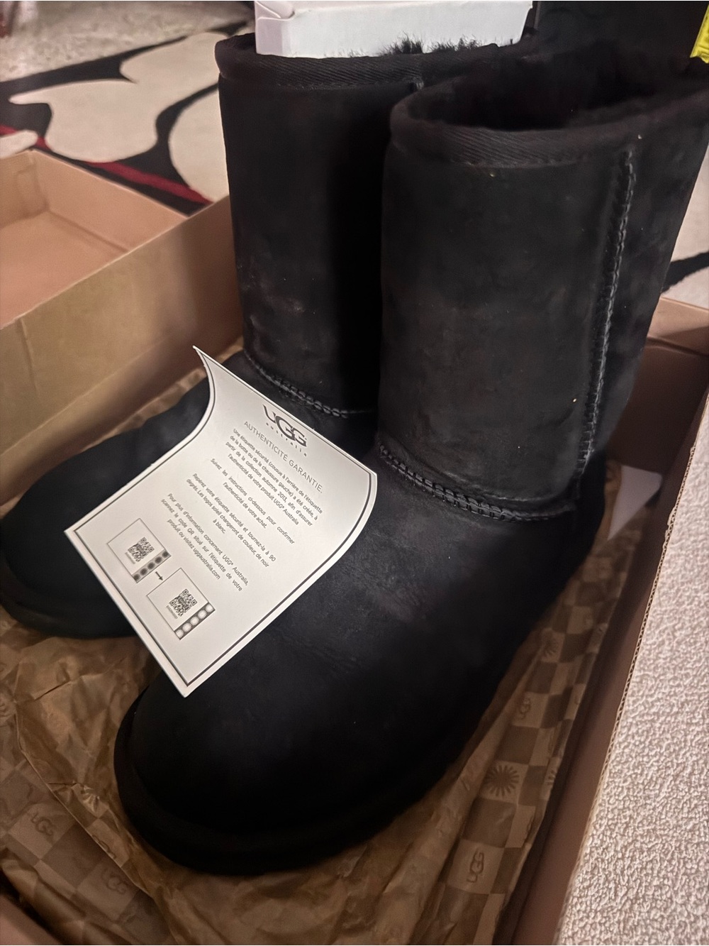 UGG Australia Classic Short Sheepskin Boots Black Size 9